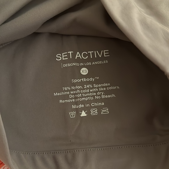 SET Active cropped workout tank - Picture 2 of 2